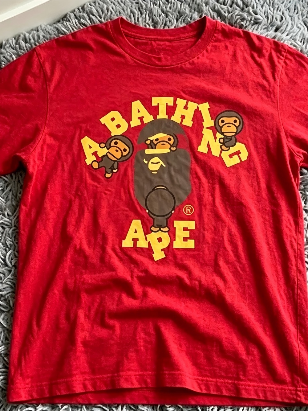 Vintage A Bathing Ape Baby Milo Monkey Red Streetwear Graphic T-shirt Unisex